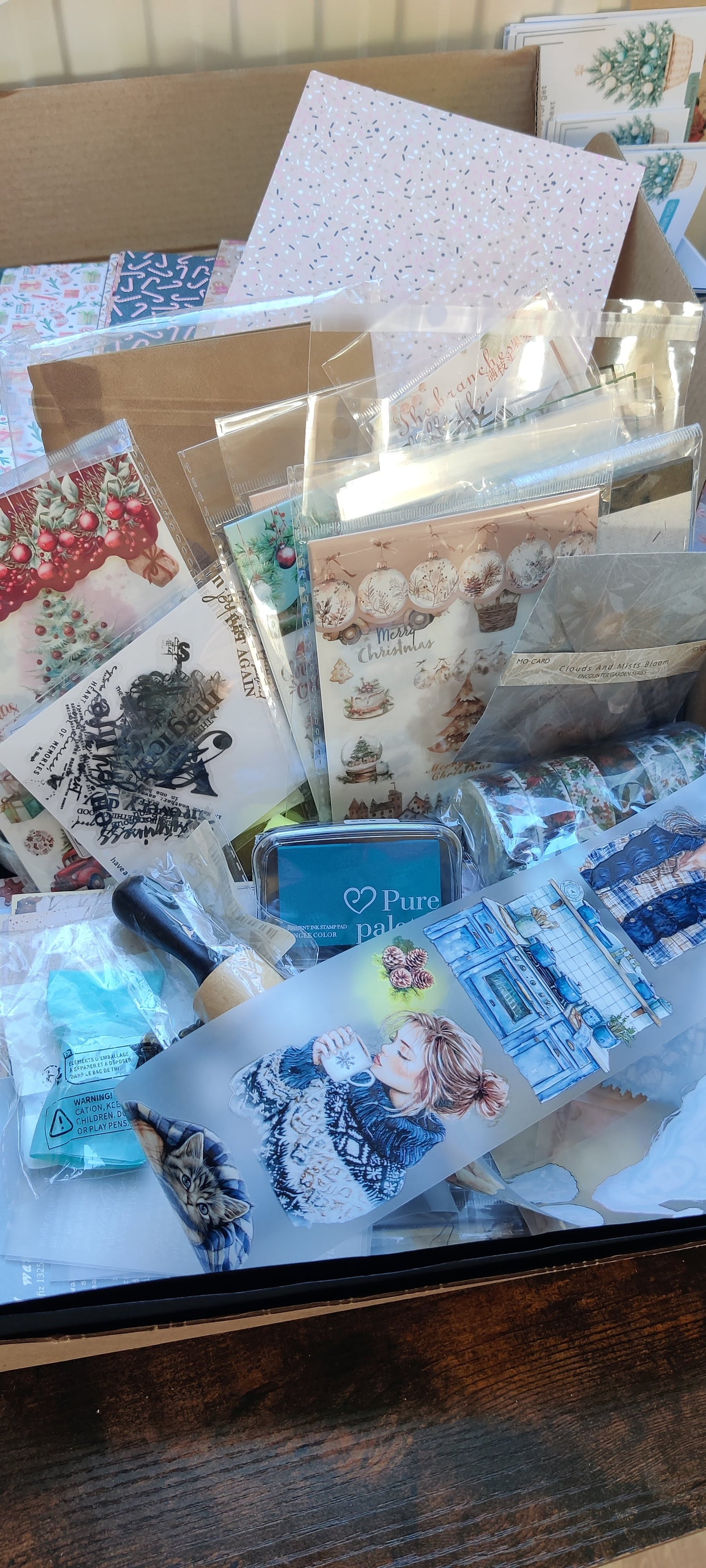 SURPRISE Sticker and Washi tape box for scrapbook, Christmas Edition gift box junk journal, scrapbooking, bullet journal, planners,card making, wedding