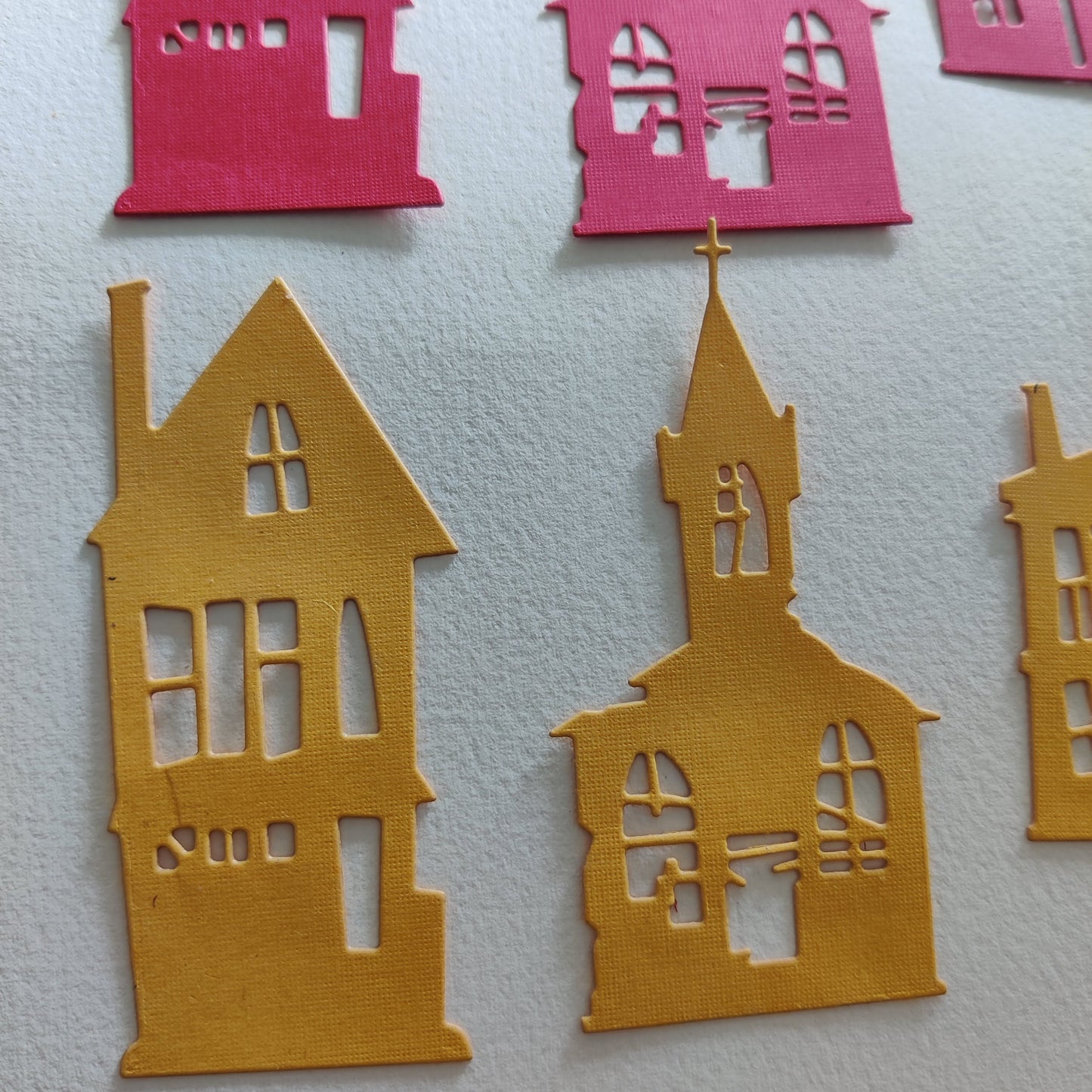 1 Pack, 9+ DIE cuts paper Pressed Material Paper for Halloween, Suitable For DIY Decoration Of Journals, Journaling, Scrapbooking, Albums.
